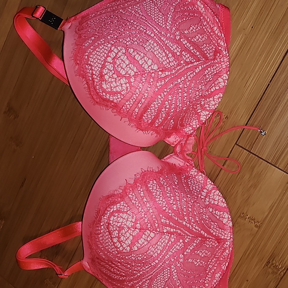 Victora Secret 2pc NWOT - Picture 4 of 4
